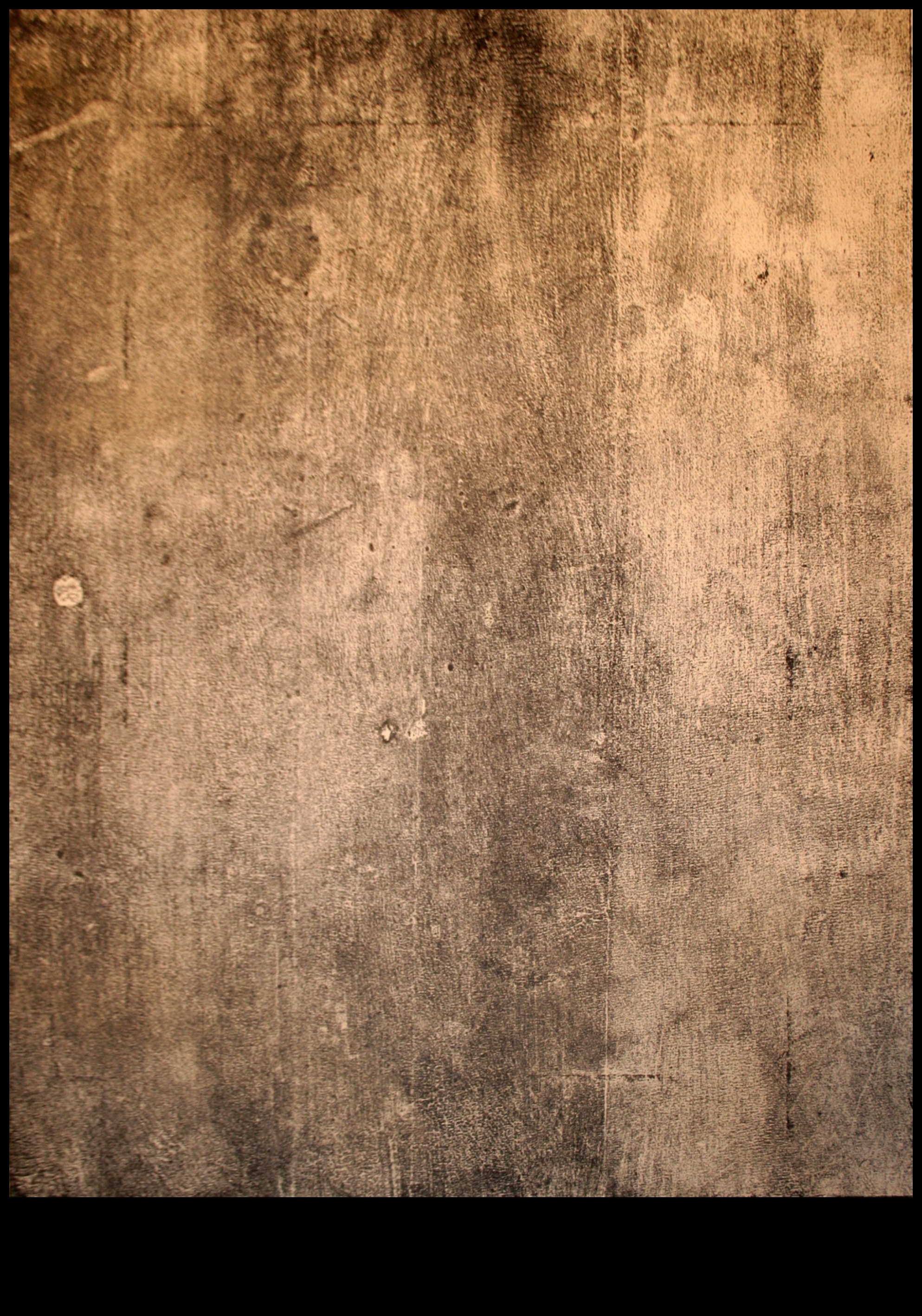 Abstract Echoes: Resounding Beauty in Artistic Ambiguity