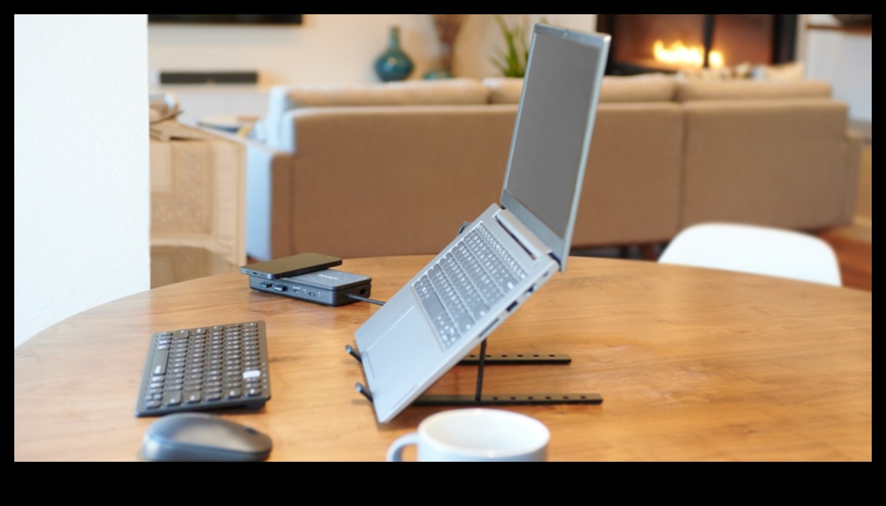 Desk Aesthetics: Accessories for Stylish Laptop Workspaces