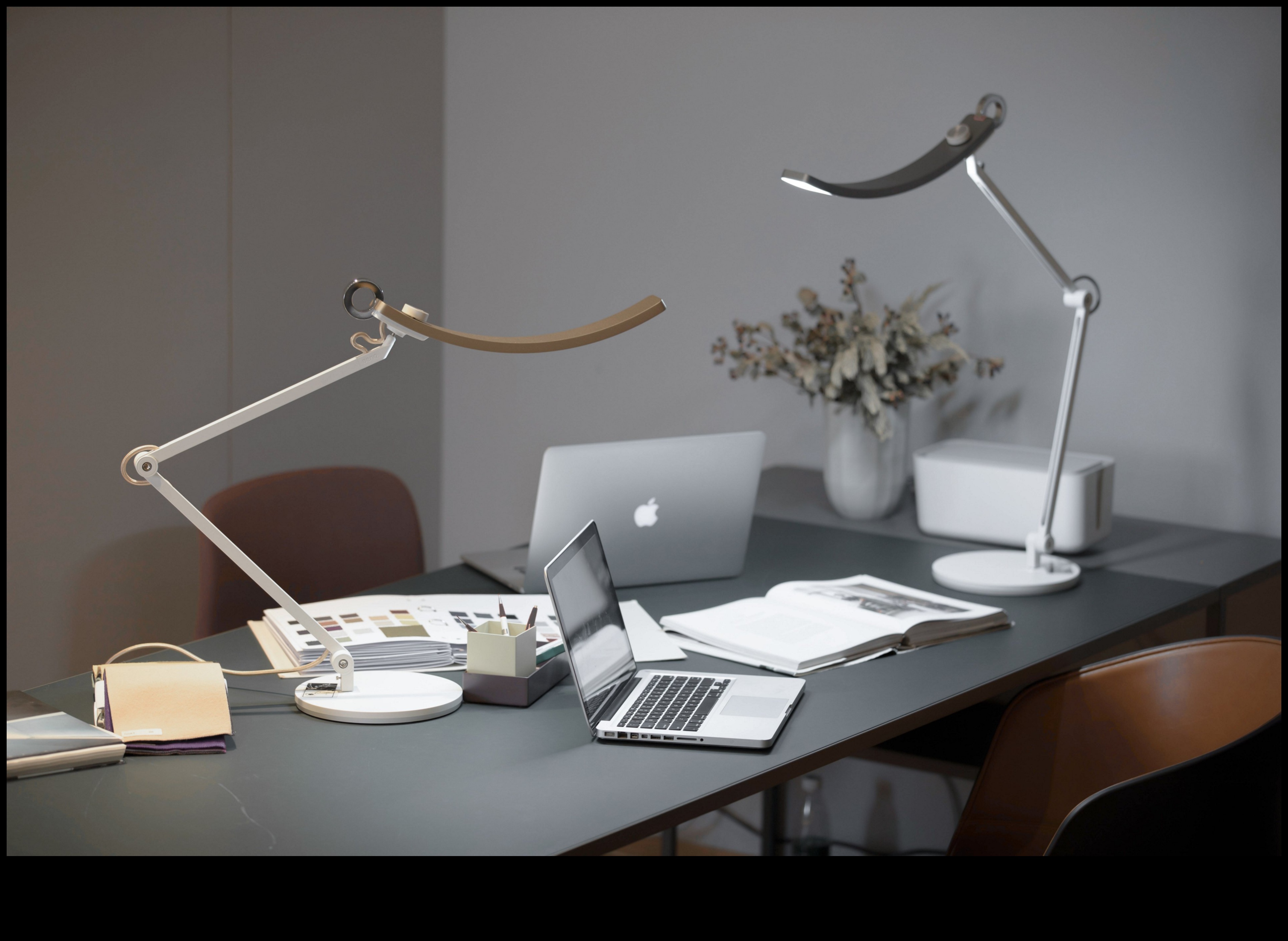 Desk Aesthetics: Accessories for Stylish Laptop Workspaces