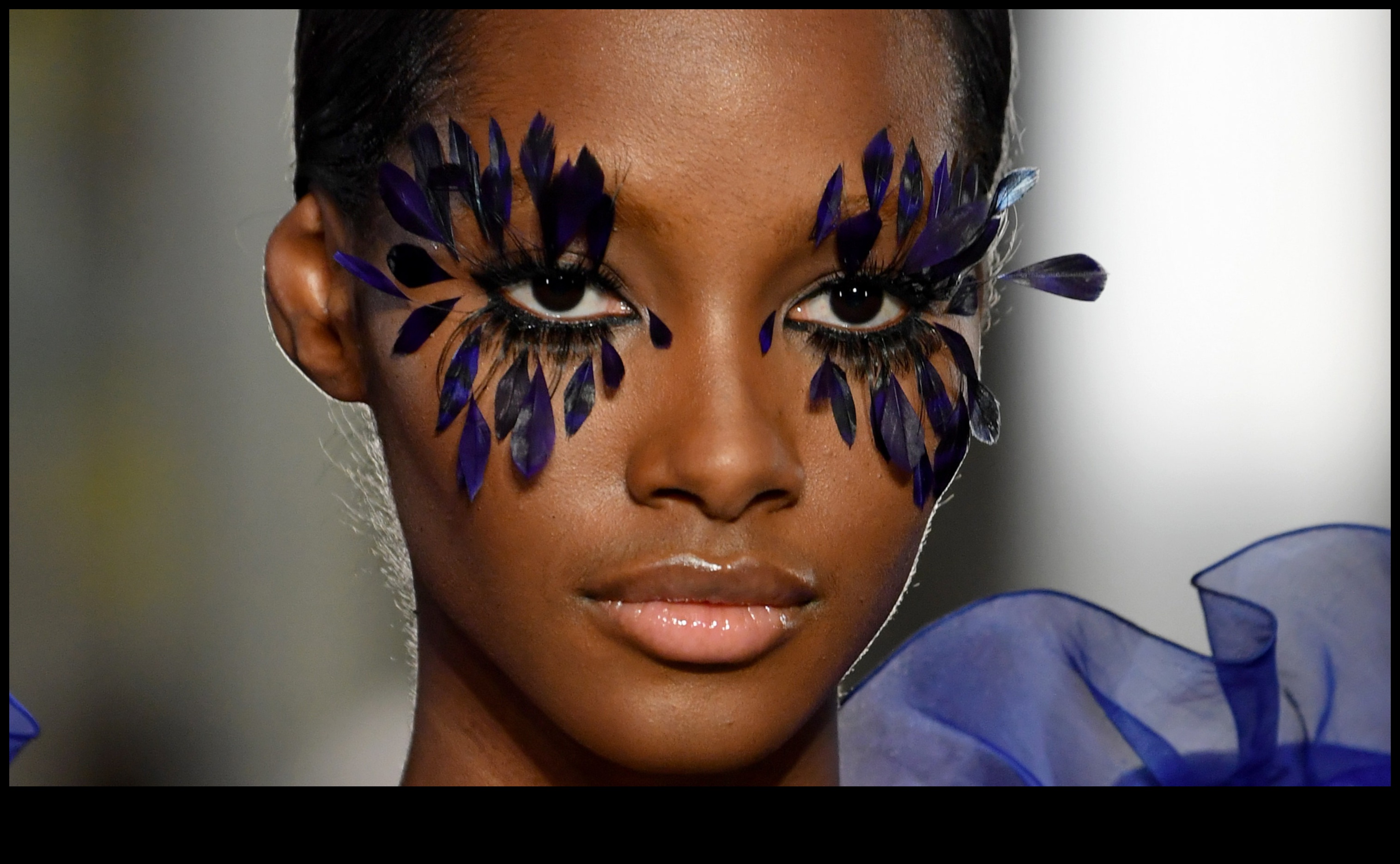 Artistic Makeup Tools: Exploring Tools Designed for Creative and Avant-Garde Looks