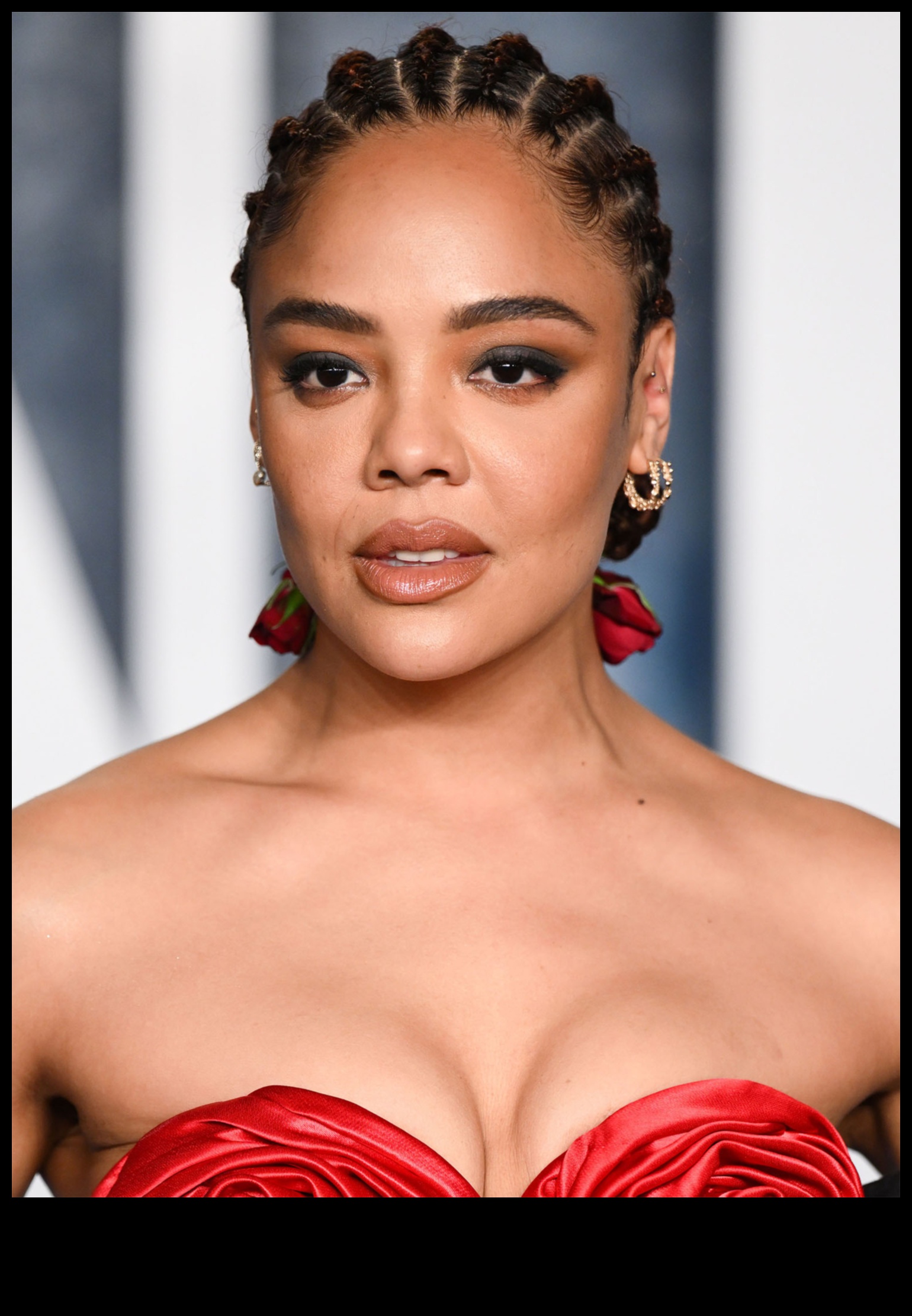 Balancing Act How to Achieve Natural Beauty with Everyday Makeup Techniques 3 Balancing Act: Achieving Natural Beauty with Everyday Makeup Techniques