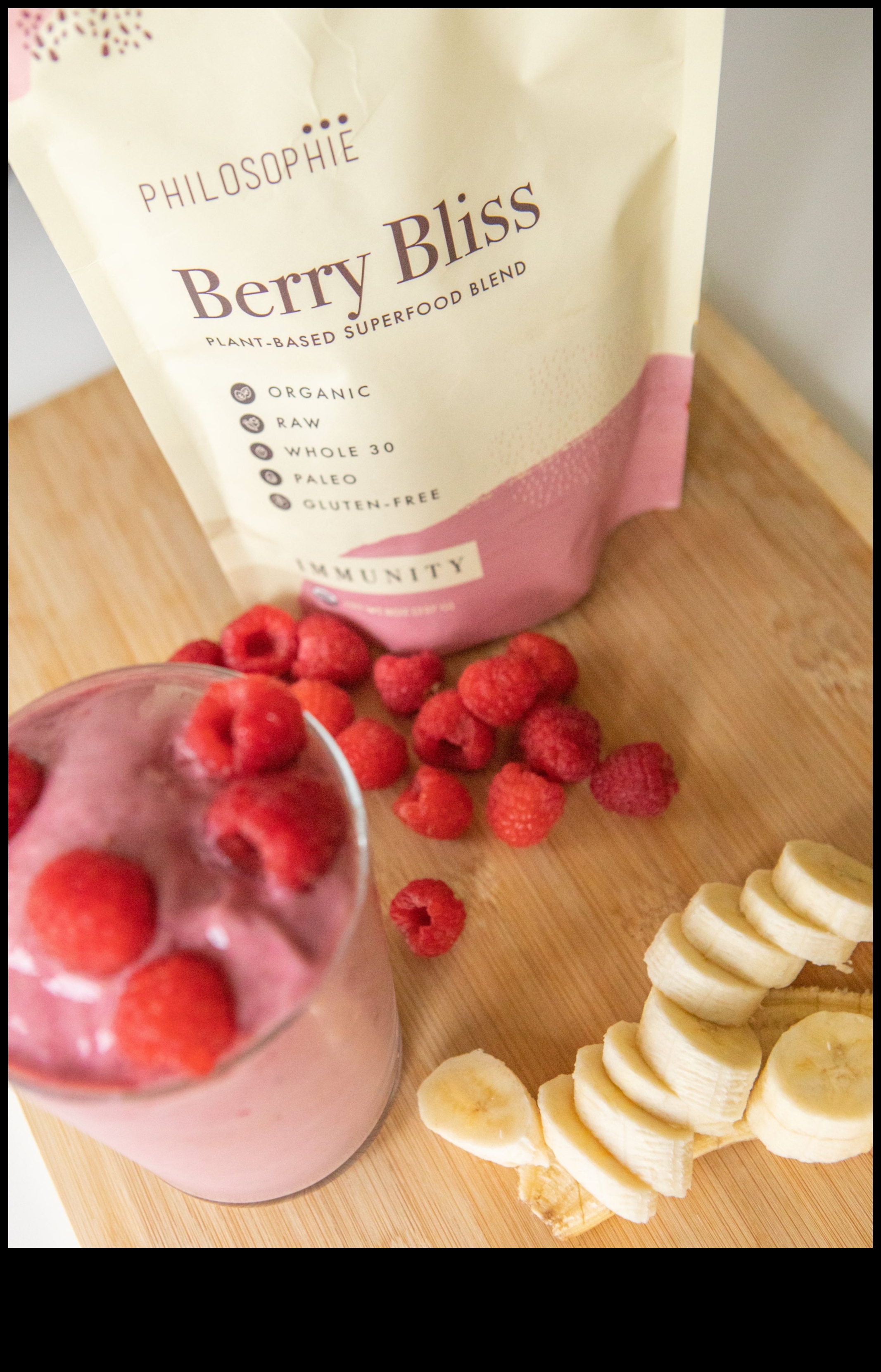 Berry Beautiful: Antioxidant-Rich Smoothies for Radiant Health