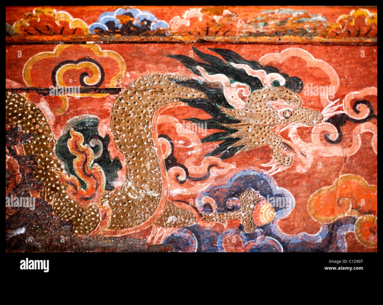 Bhutanese Brushstrokes: Artistic Traditions of the Thunder Dragon