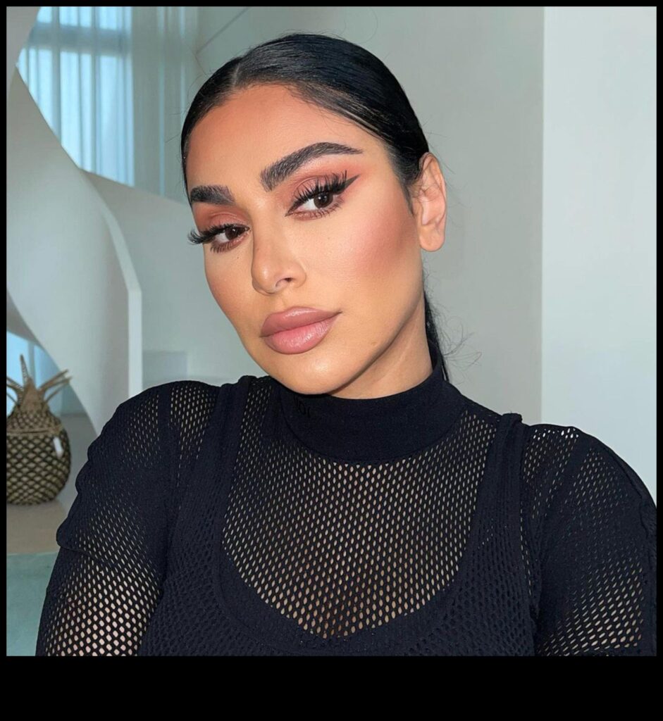 Bold Blush, Subtle Glow How to Achieve a Glamorous Look with Natural Makeup 1