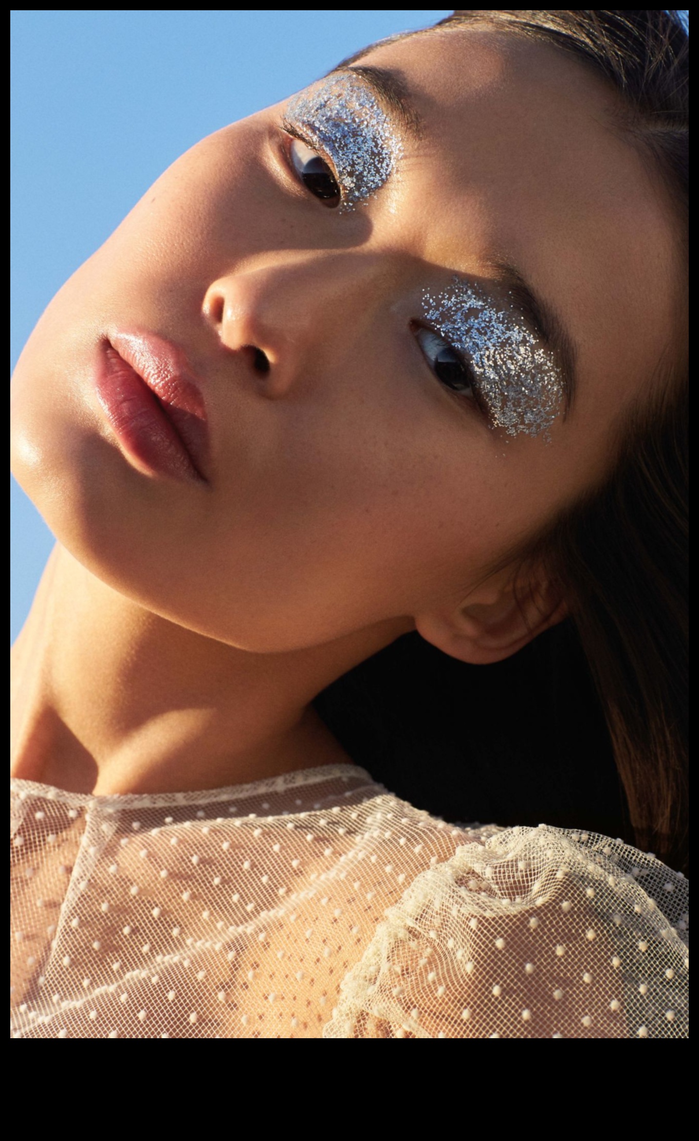 Bold and Beautiful: Unleashing the Power of Glam Makeup Techniques