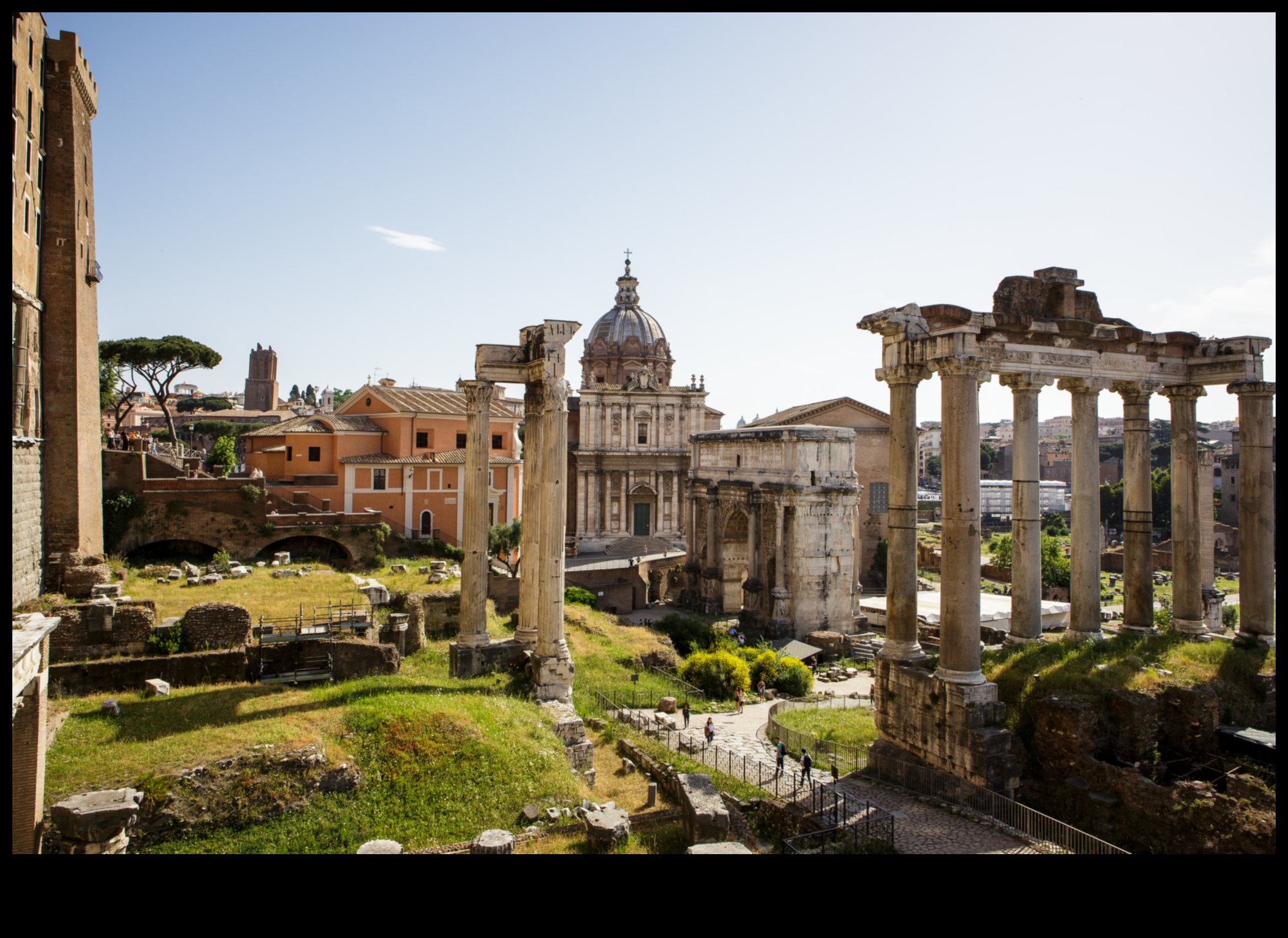 Capitoline Columns: Architectural Marvels on Capitoline Hill