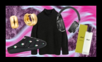 Chic and Unique: Fashionable Gift Ideas for Her Wardrobe