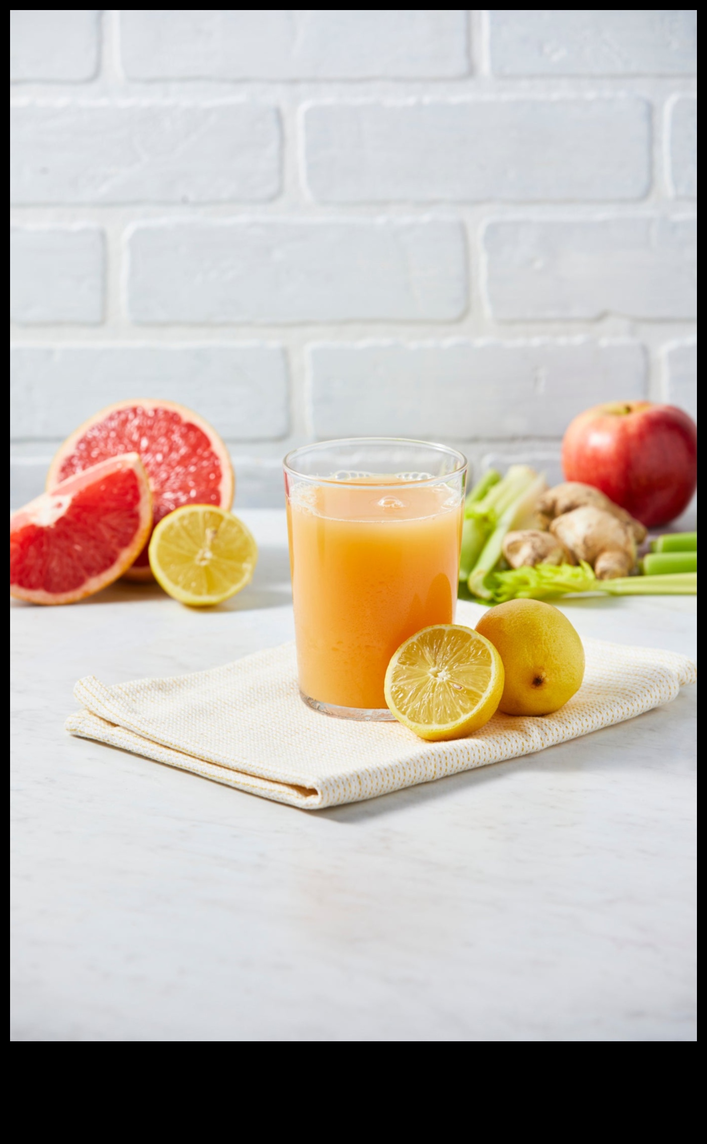 Citrus Splash A Detoxifying Boost for Your Fresh Juice Blends 3 Citrus Splash: Infusing Detoxifying Goodness into Fresh Juice Blends