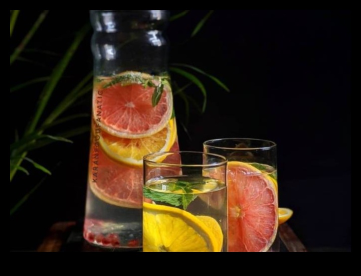 Citrus Splendor: Exploring the Zesty Side of Detox Juices