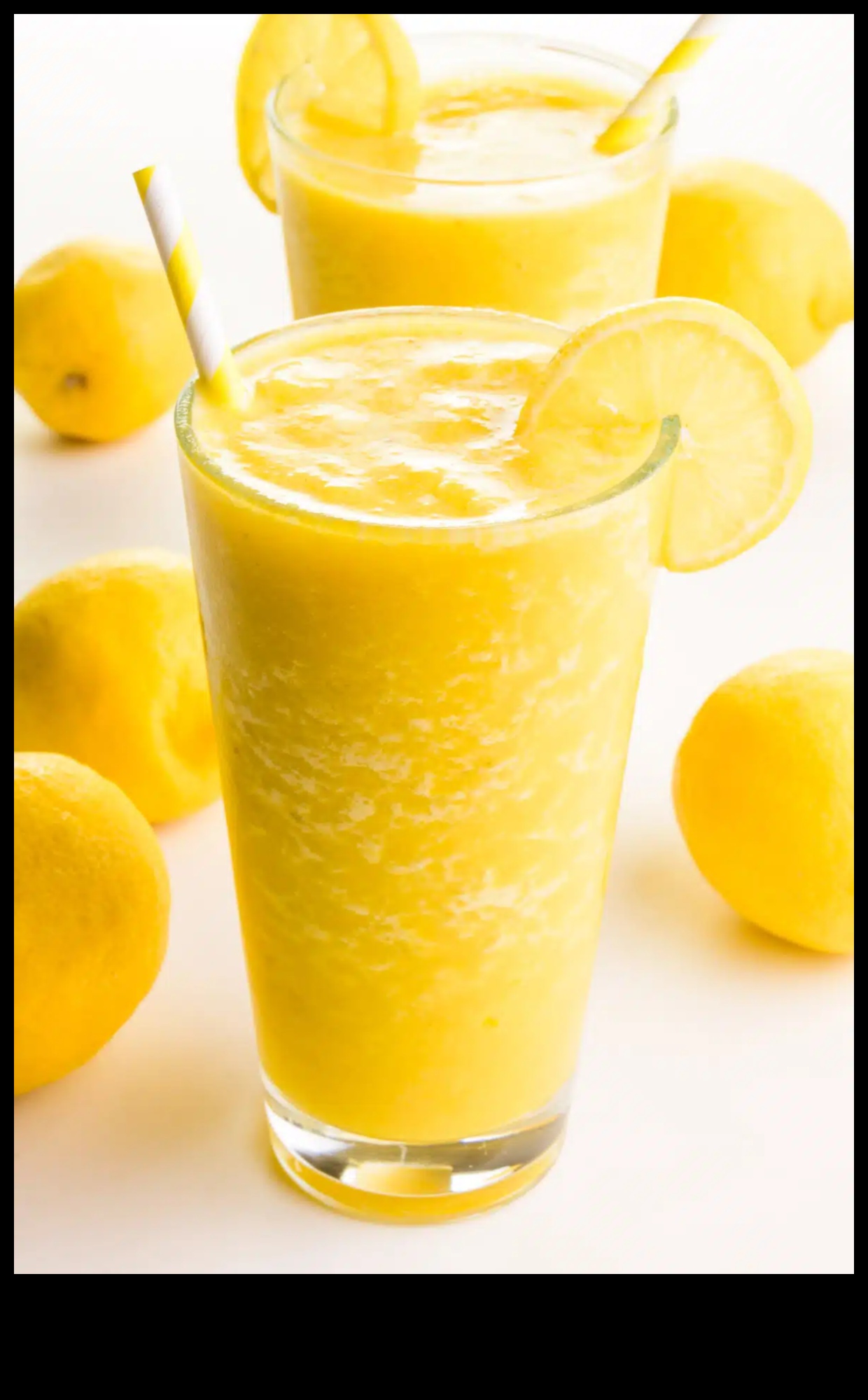 Citrus Symphony: The Perfect Balance of Tangy and Sweet in Smoothies