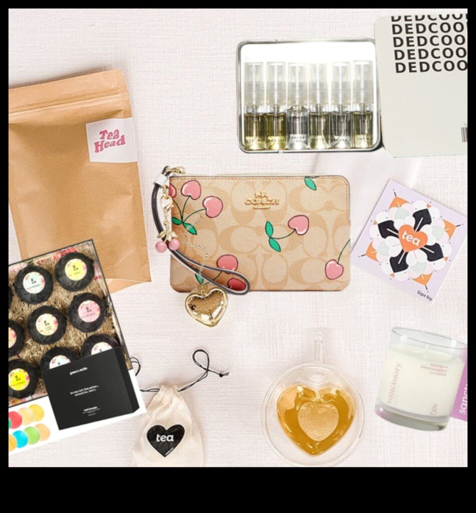 Collectors' Corner Unique Gift Advice for a Collectible Valentine's Day 1