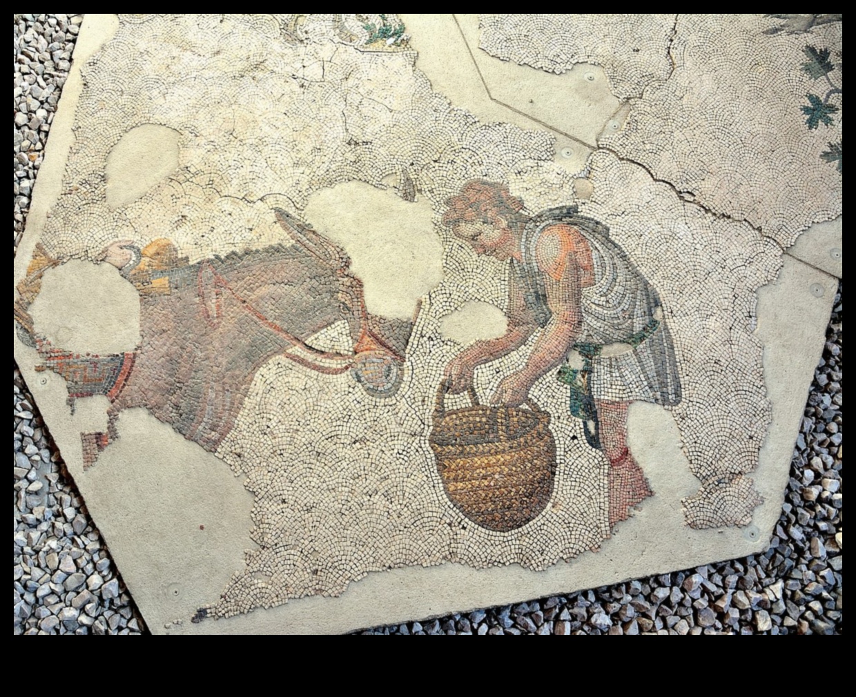 Constantinople Canvases: Scenes of Daily Life in Byzantium
