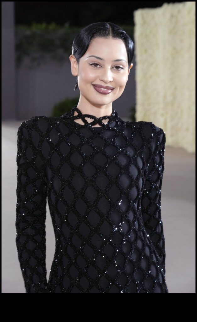 Couture Lips A Guide to High-Fashion Lip Liner Styles 1