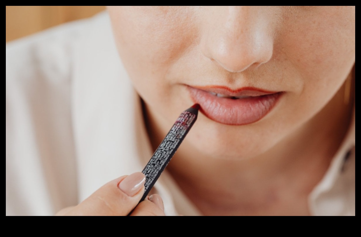 Couture Lips: Exploring High-Fashion Lip Liner Styles