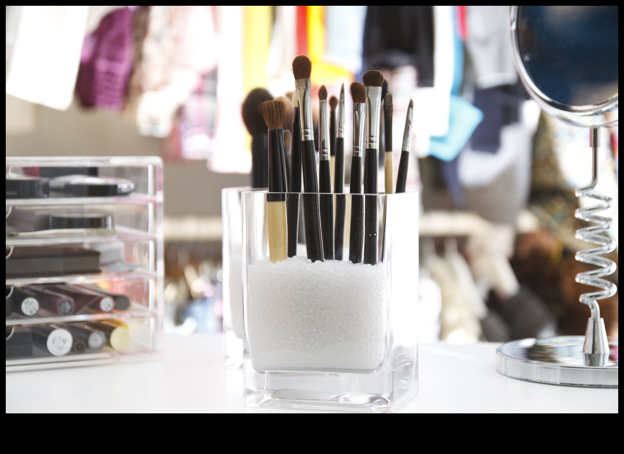 DIY Brush Holders: Transforming Everyday Items into Chic Makeup Storage