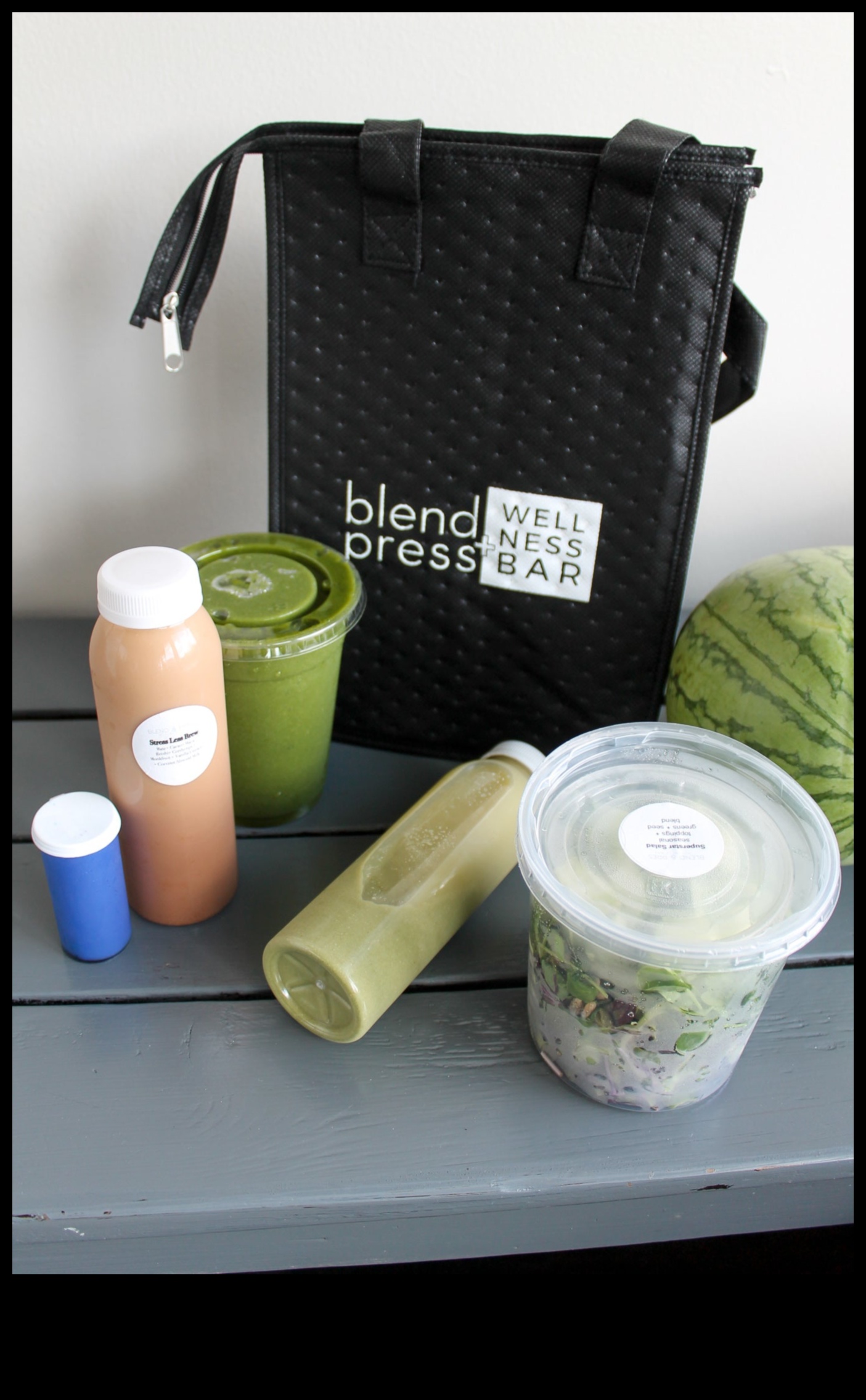 DIY Detox Bar: Crafting Your Own Customized Detoxifying Blends