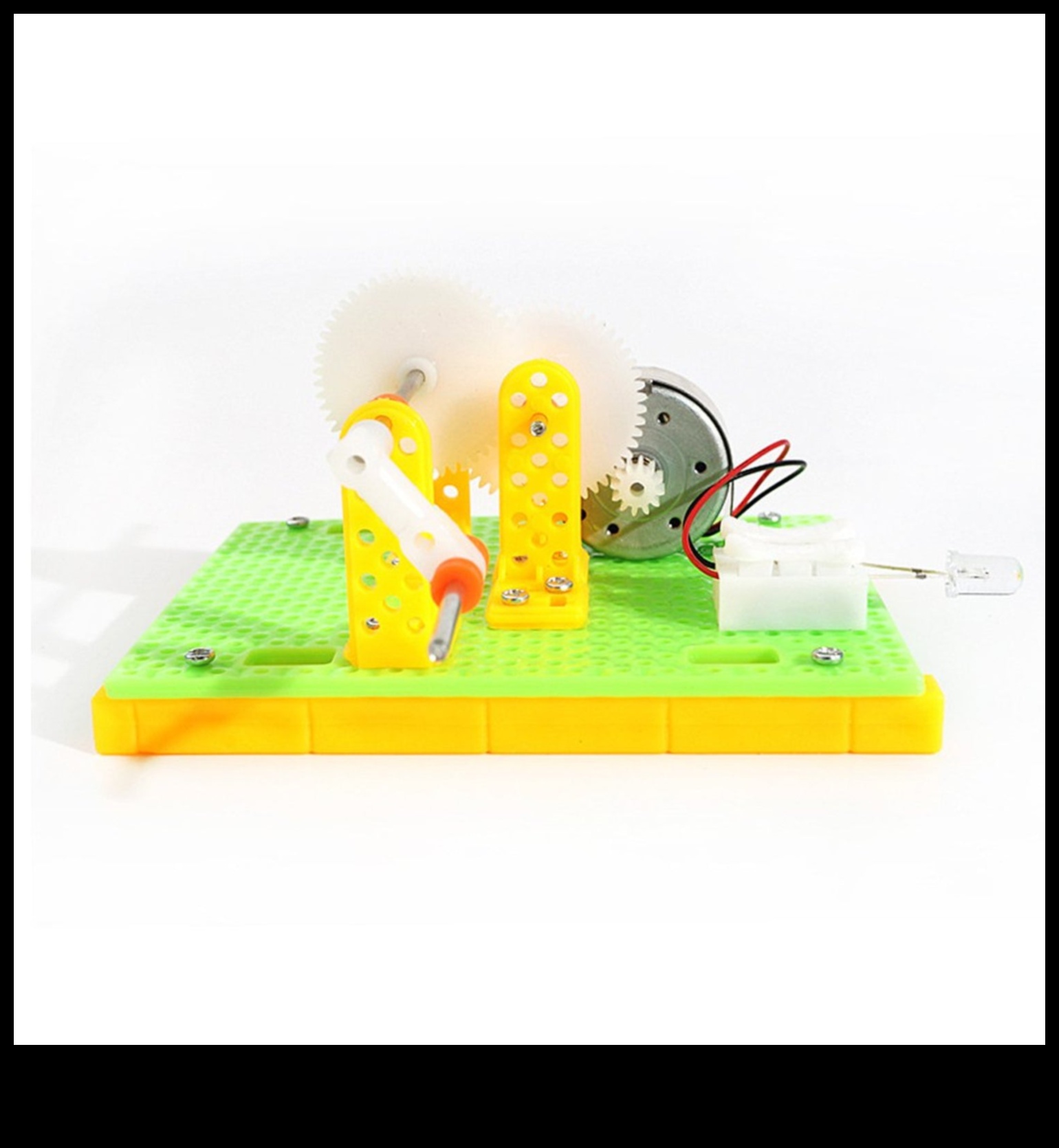 DIY Dynamo: Craft Kits for the Artistic Explorer