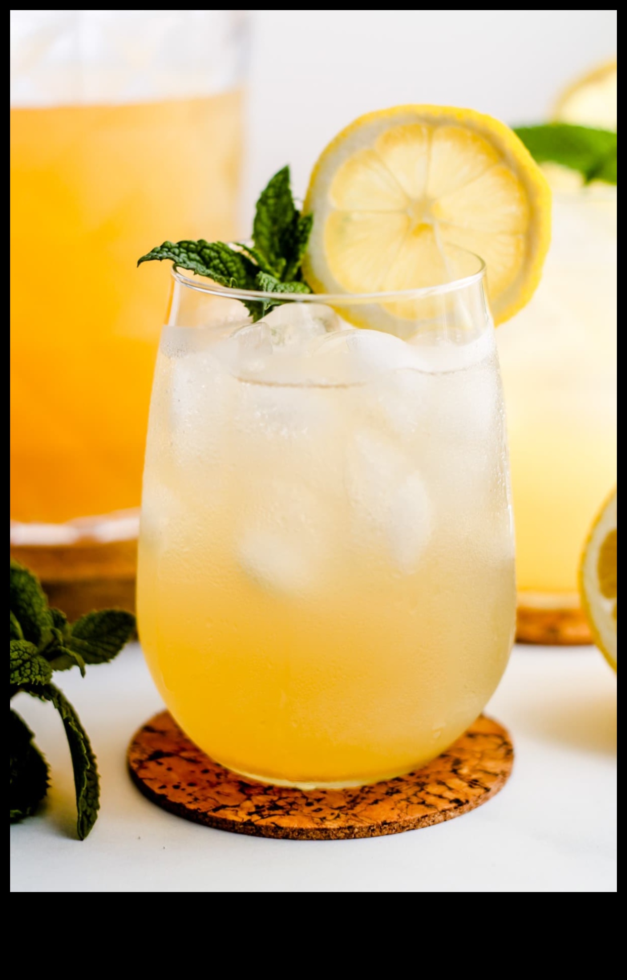 DIY Tea Bliss: Crafting Unique Iced Green Tea Blends at Home