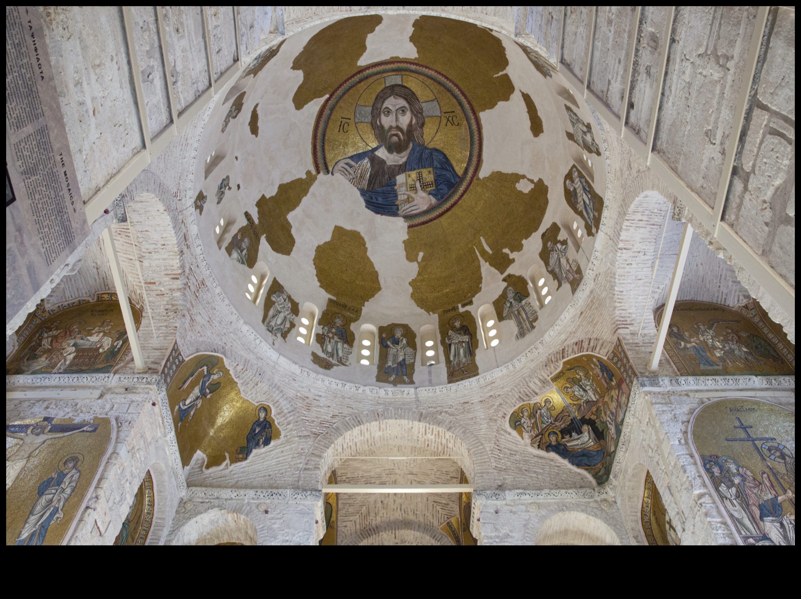 Daphni Monastery A Byzantine Treasure of Frescoes 1 Daphni Monastery: Frescoes from a Byzantine Treasure