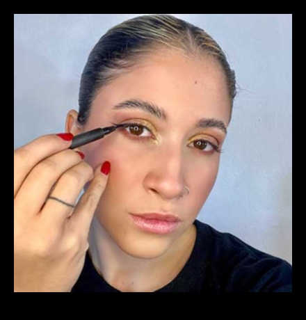 Dazzling Allure: Mastering the Art of Glam Makeup