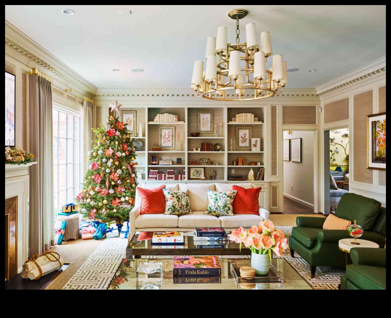 Dazzling Decor: Gifts to Illuminate Mom's Living Space