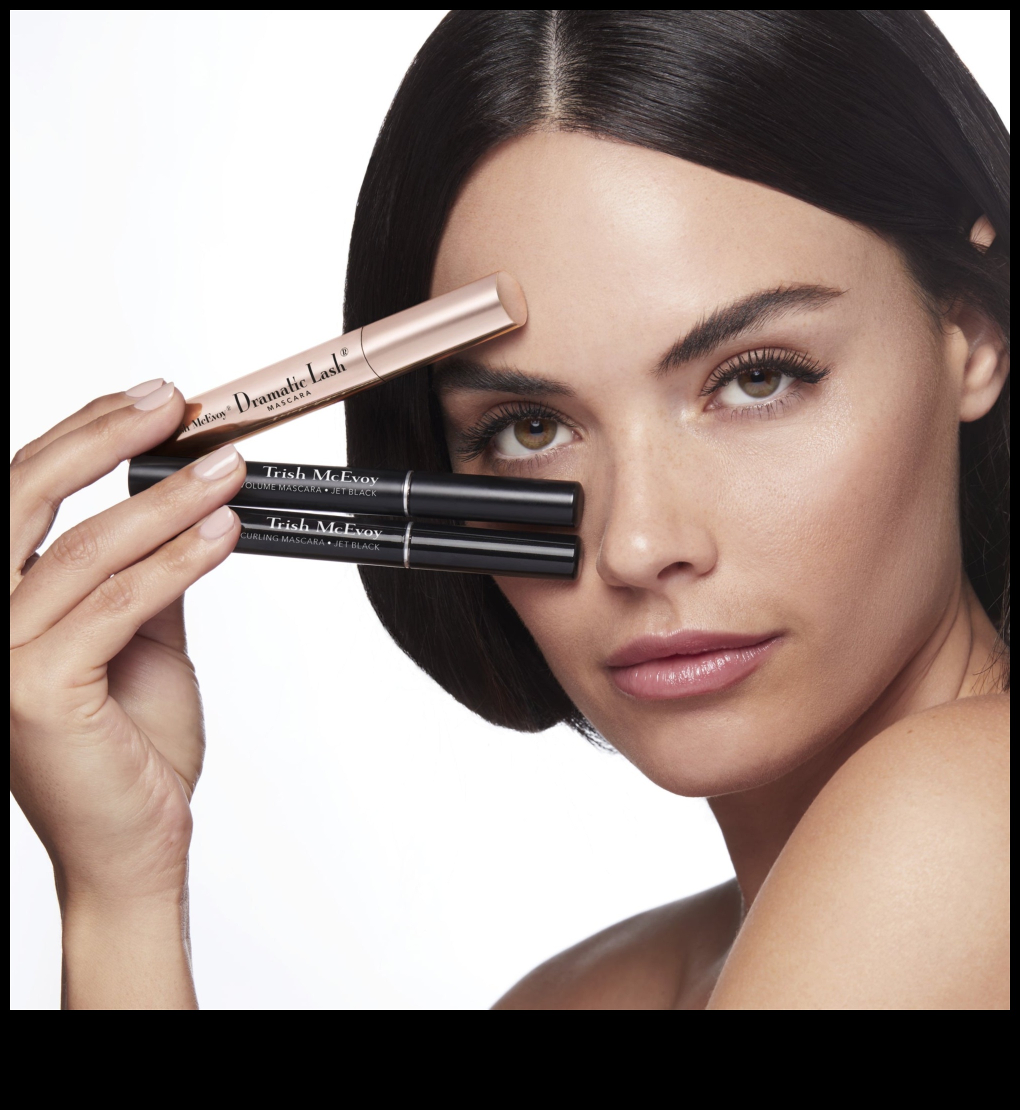 Dramatic Lashes, Daring Looks: The Impact of Mascara in Glam Makeup