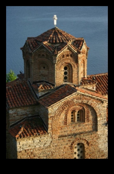 Ecclesiastical Elegance: Ecclesiastical Art in Byzantine Churches