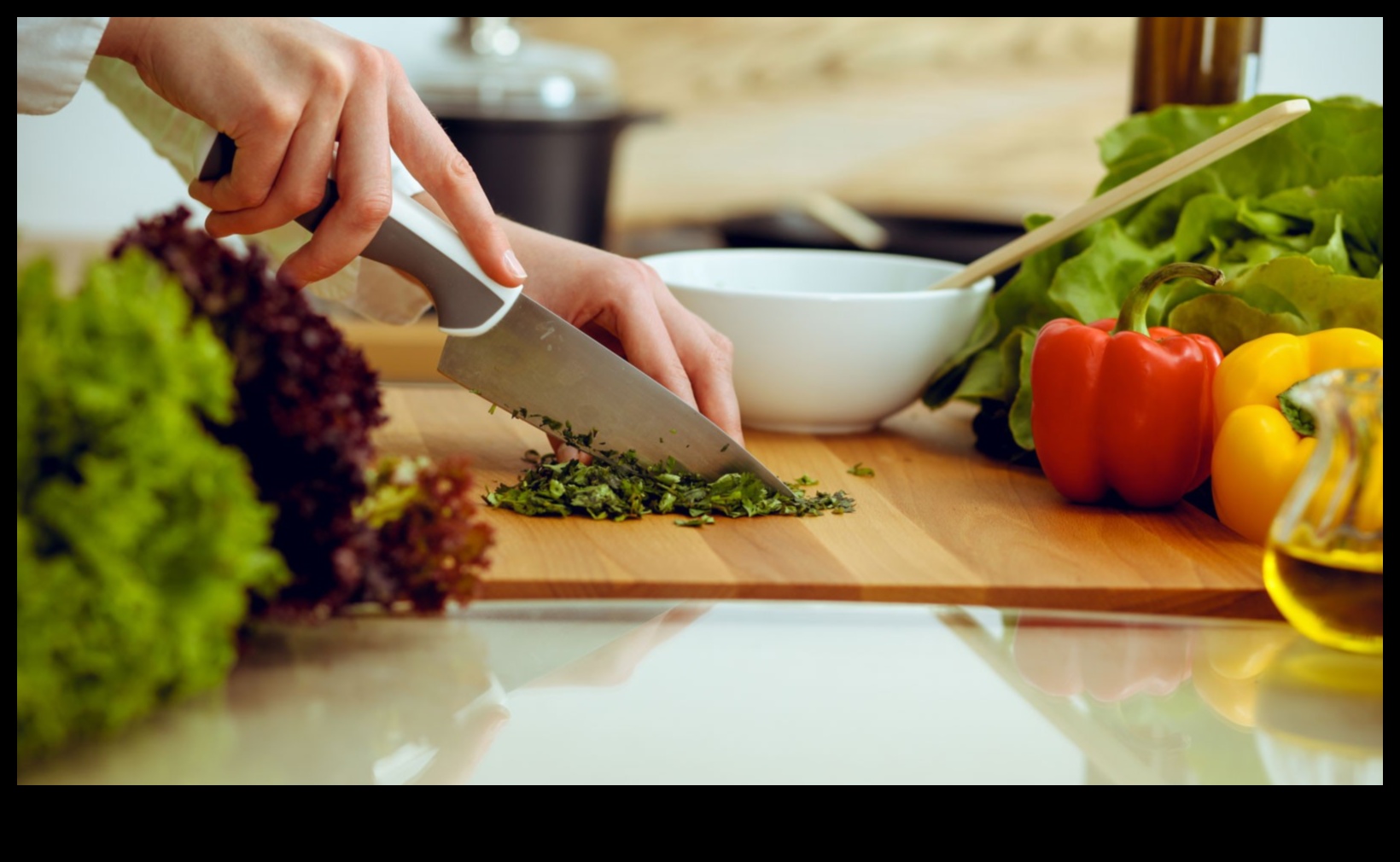 Effortless Cooking: Time-Saving Tips for Busy Cooks