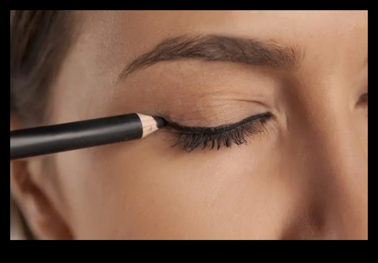 Effortless Eye Enhancement: Elevating Your Gaze with Natural Makeup Techniques