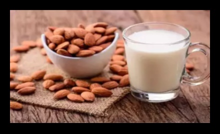 Breakfast Elegance: Starting Your Day Right with Almond Milk