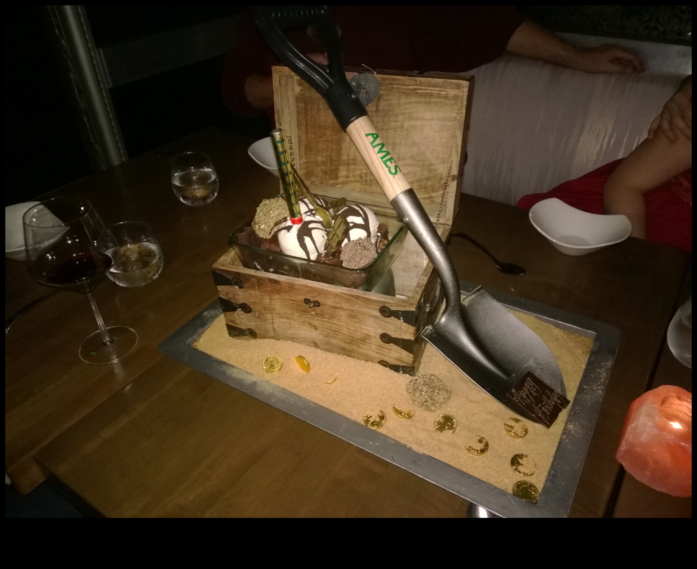 Evening Indulgence: Dive into Delectable Dinner Treasures