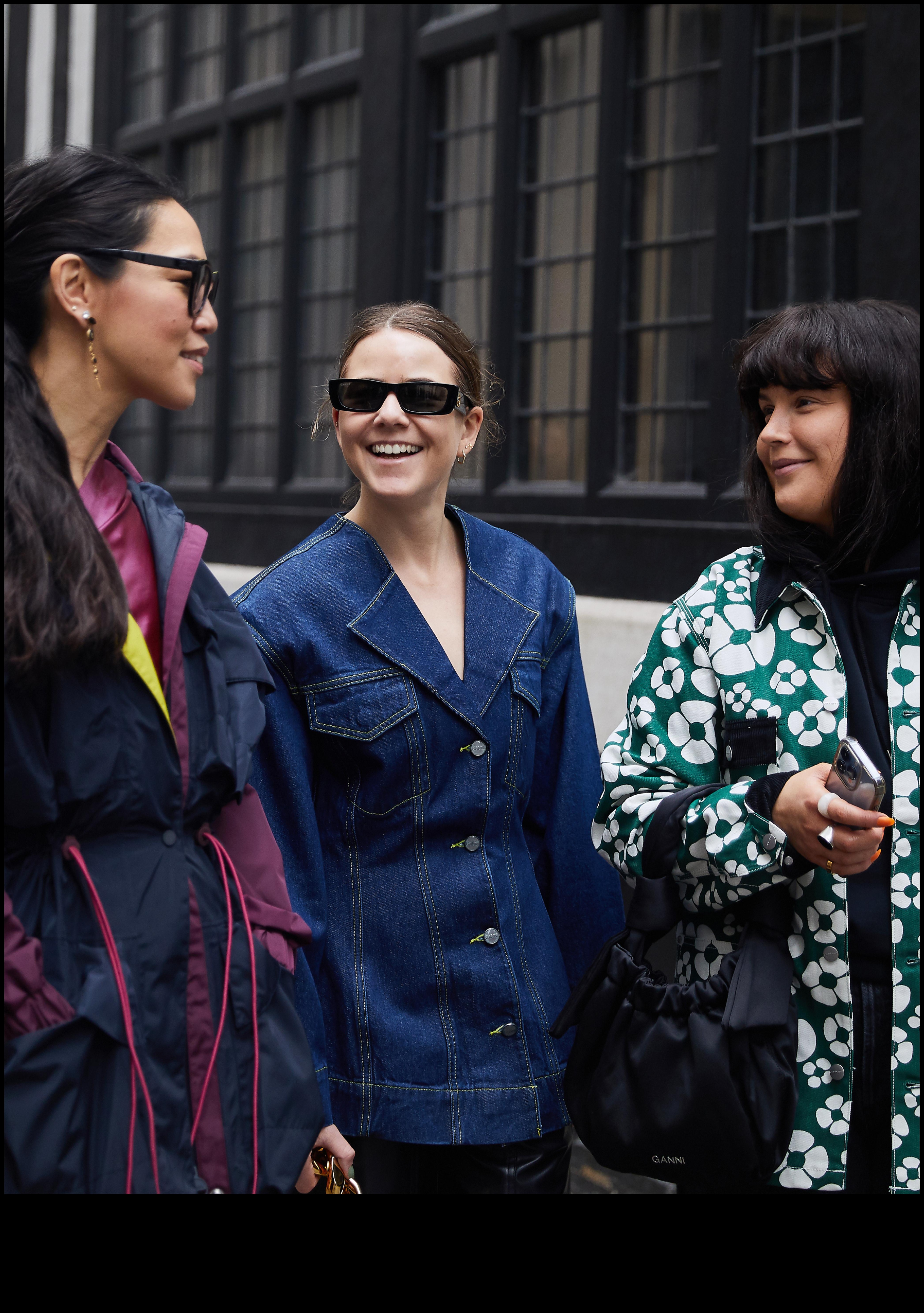 Fashion Fusion: Trendy Gifts That Blend Style with Substance