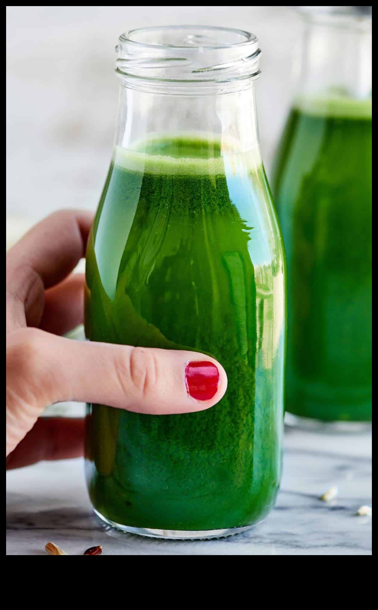 Garden Greens on a Budget 7 Ways to Make Healthy Veggie Juices for Less 2 Garden Greens on a Budget: Affordable Ways to Enjoy Healthy Veggie Juices