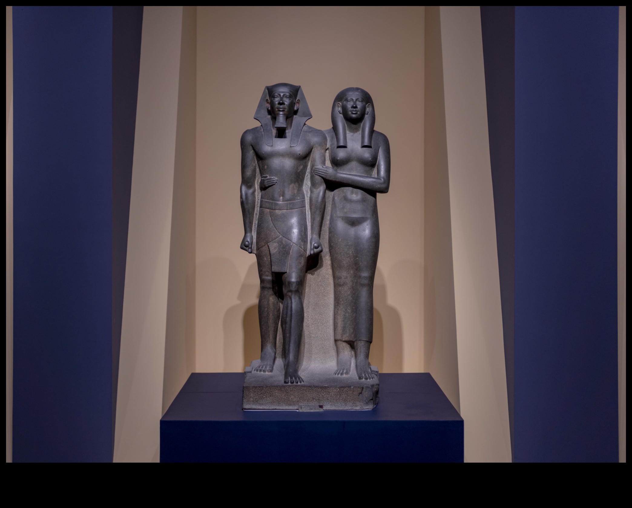 Gazing into Eternity The Timelessness of Ancient Artistic Vision 2 Gazing into Eternity: The Timelessness of Ancient Artistic Vision