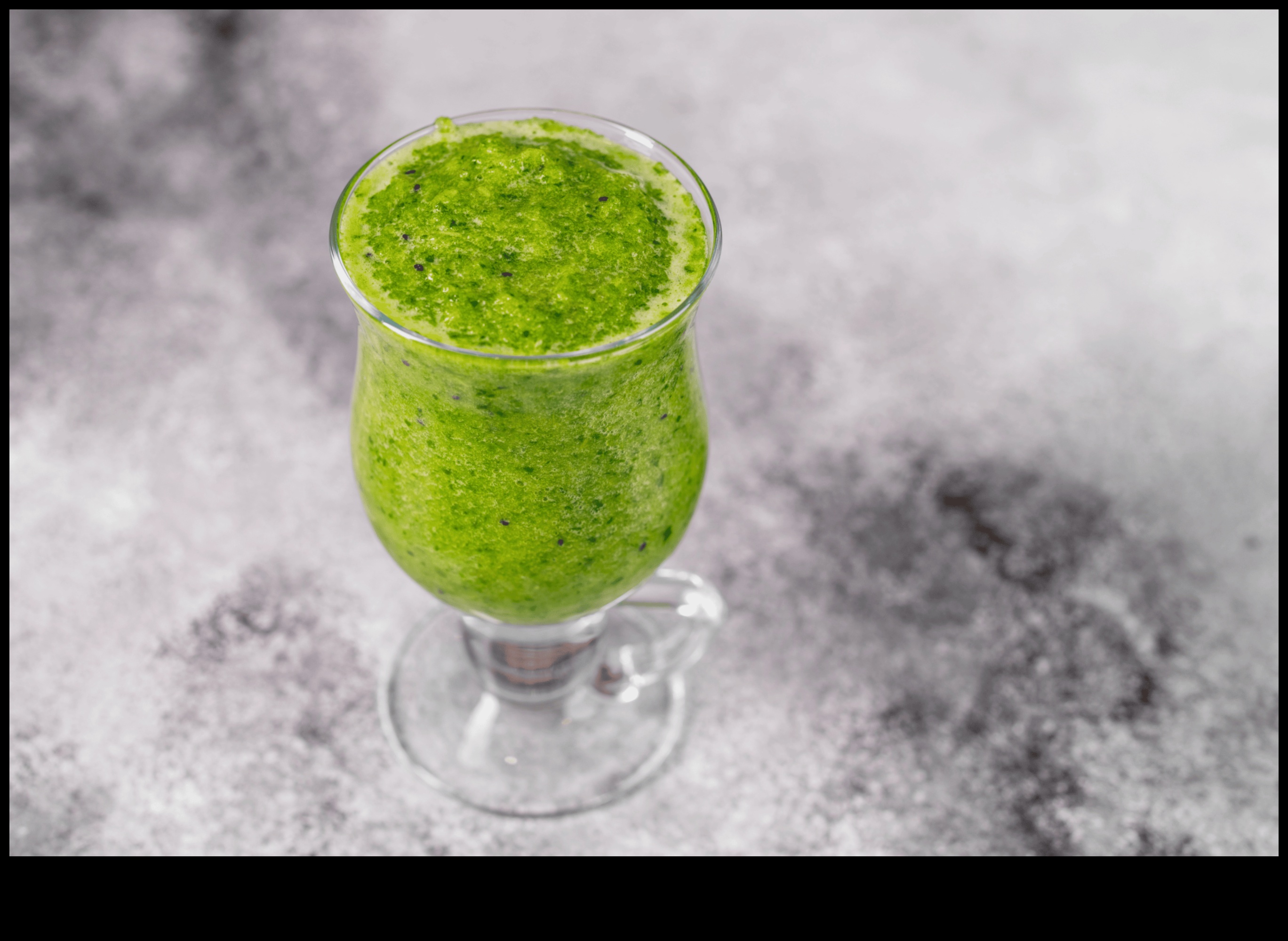 Ginger Zest: Adding Spice to Your Green Smoothies for Extra Flavor