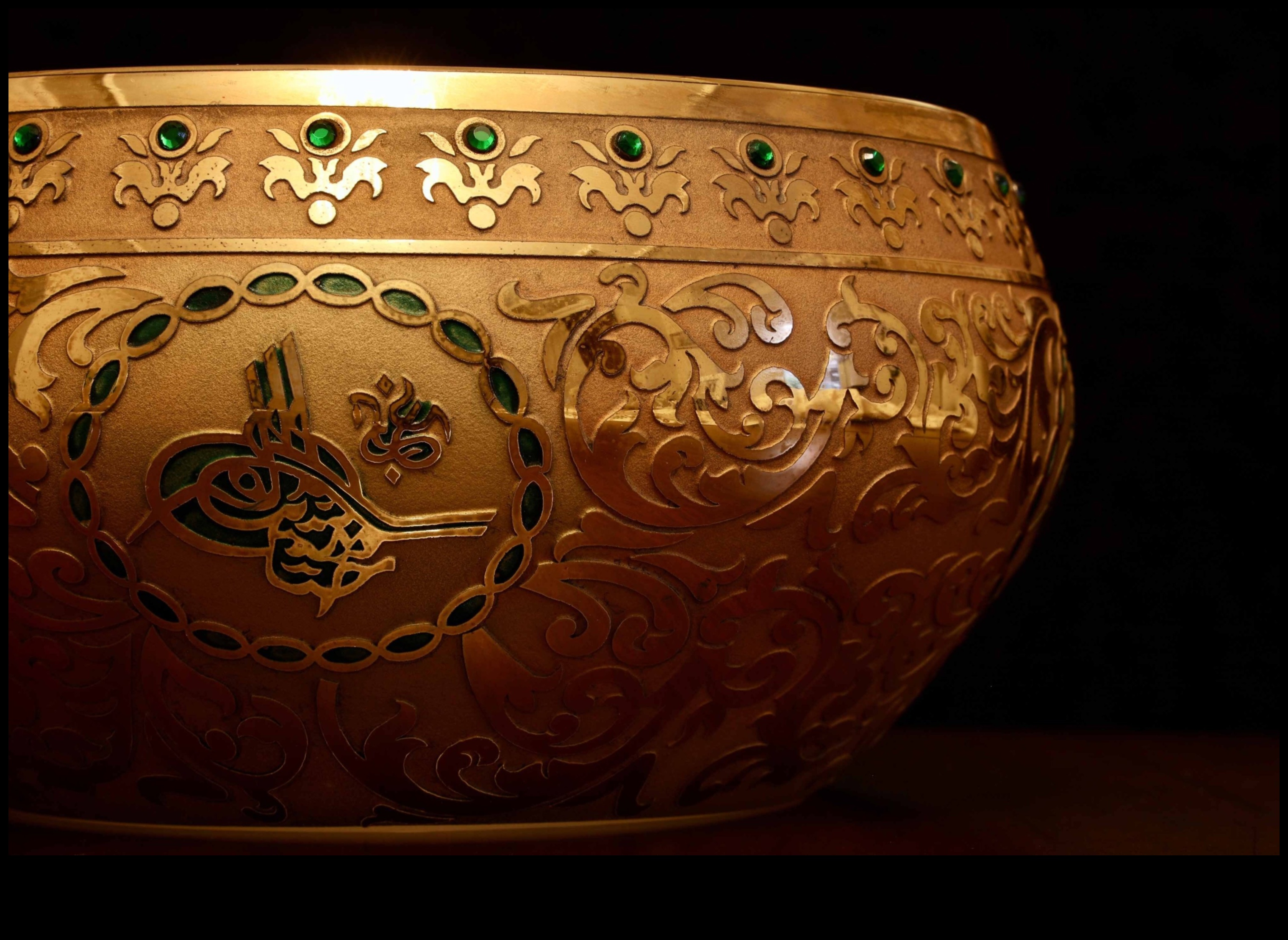 Gleaming Vessels The Art and Craft of Ancient Metalwork 3 Gleaming Vessels: The Craftsmanship of Ancient Metalwork