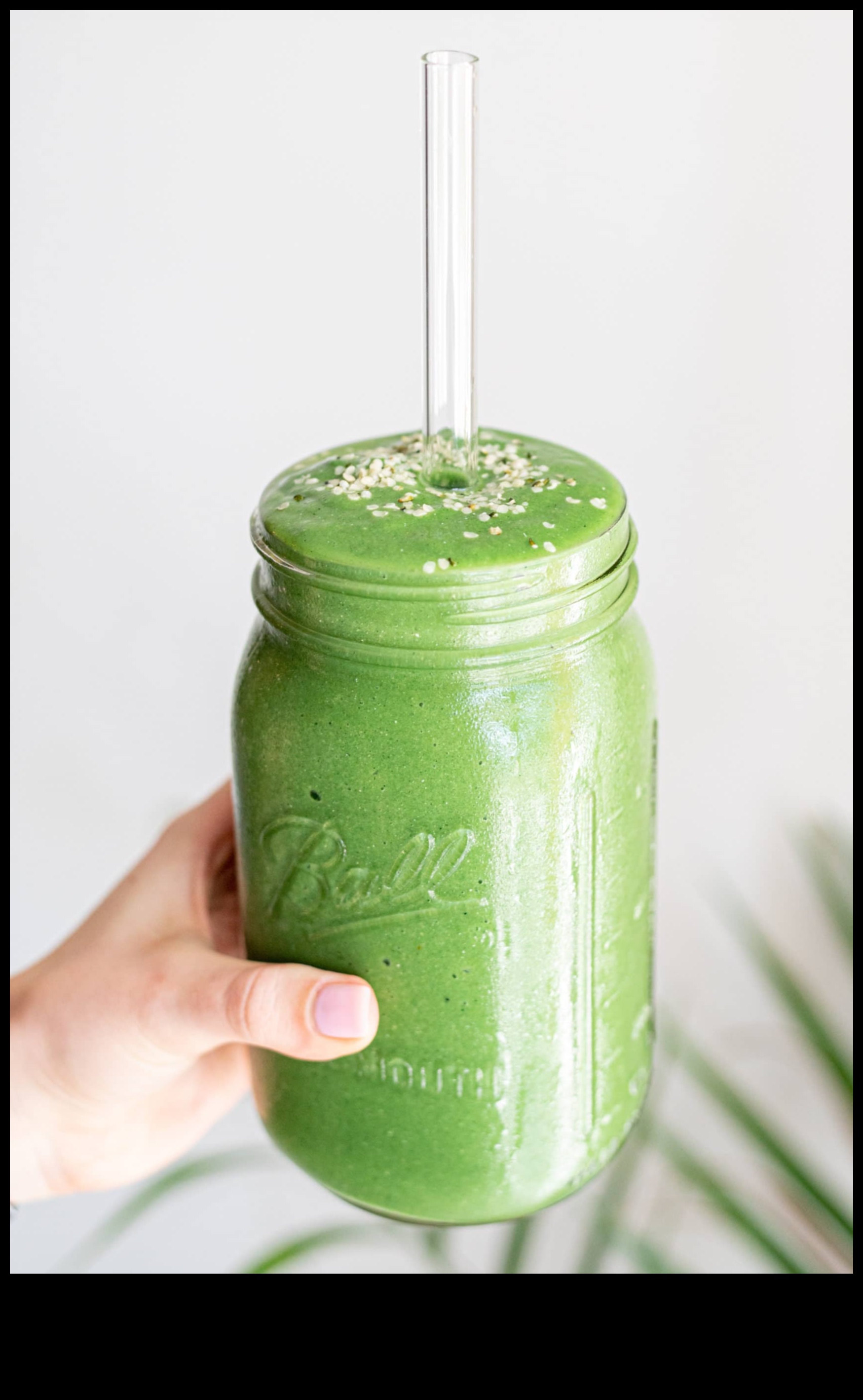 Green Smoothie Aesthetics: Tips for Creating Instagram-Worthy Photos