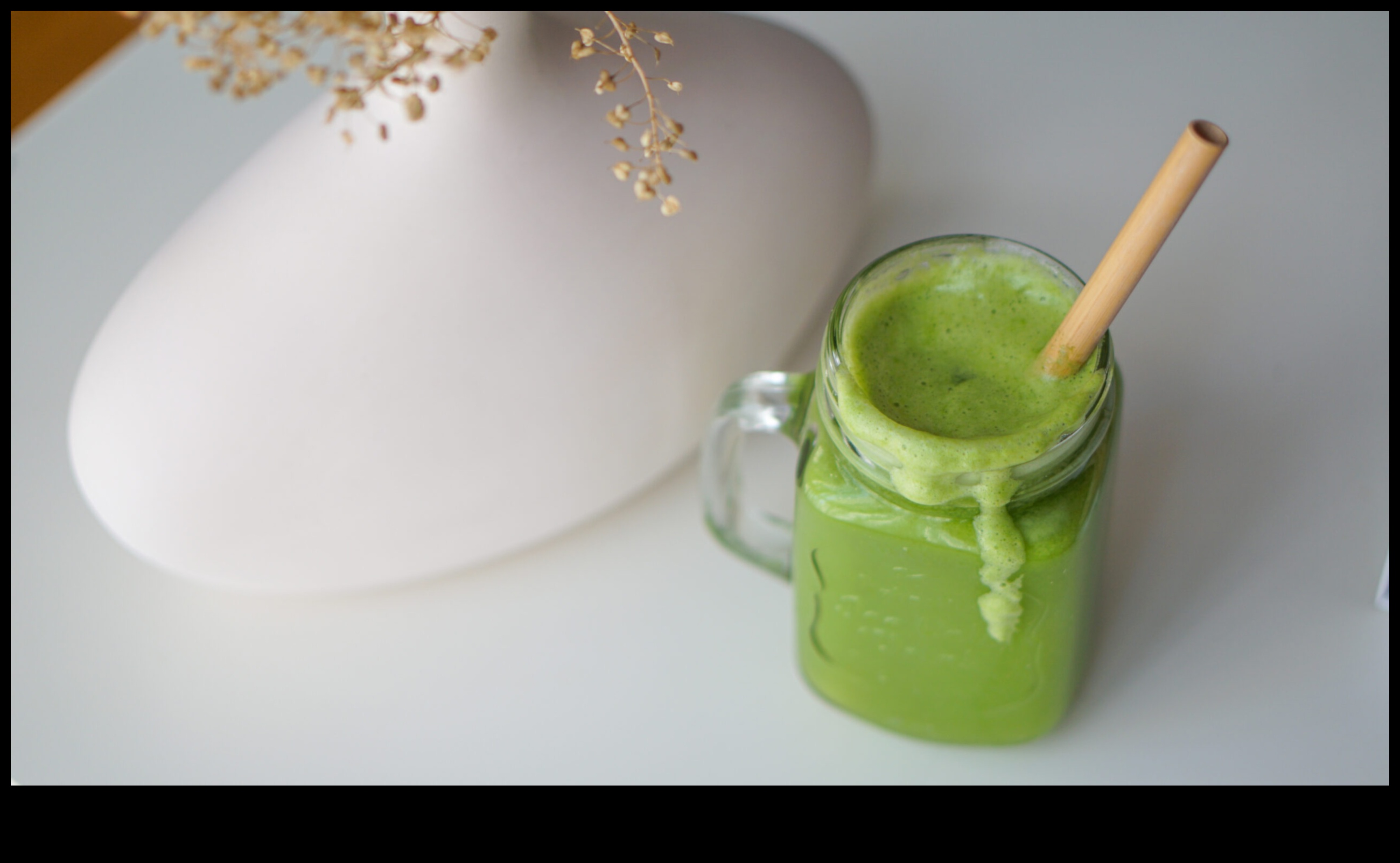 Green and Glowing How to Boost Your Natural Beauty with Leafy Libations 2 Green and Glowing: Enhancing Your Natural Beauty with Leafy Libations