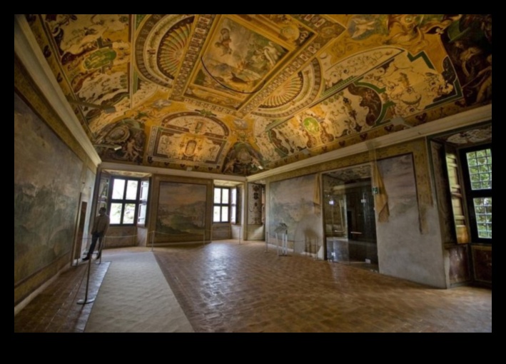 Hadrian's Halls: Architectural Grandeur in Roman Palaces
