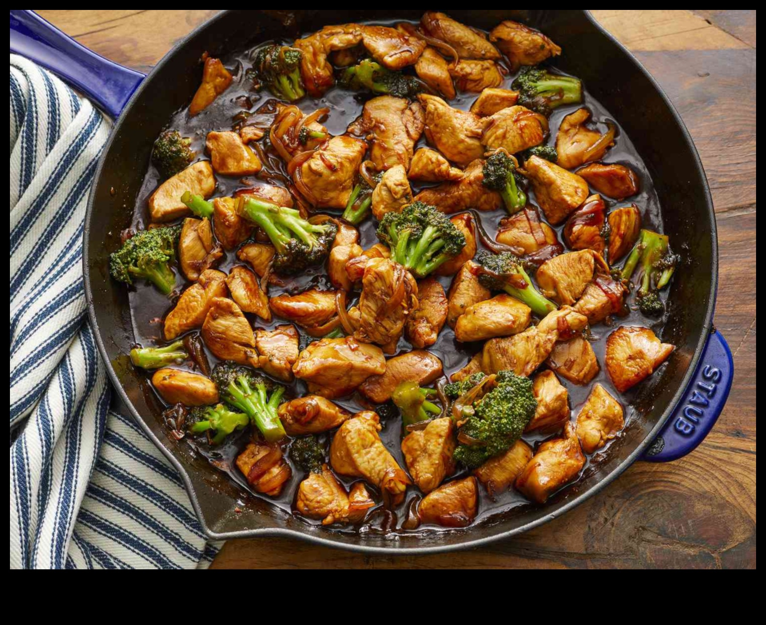 Homegrown Elegance: Infusing Style into Everyday Home Cooking