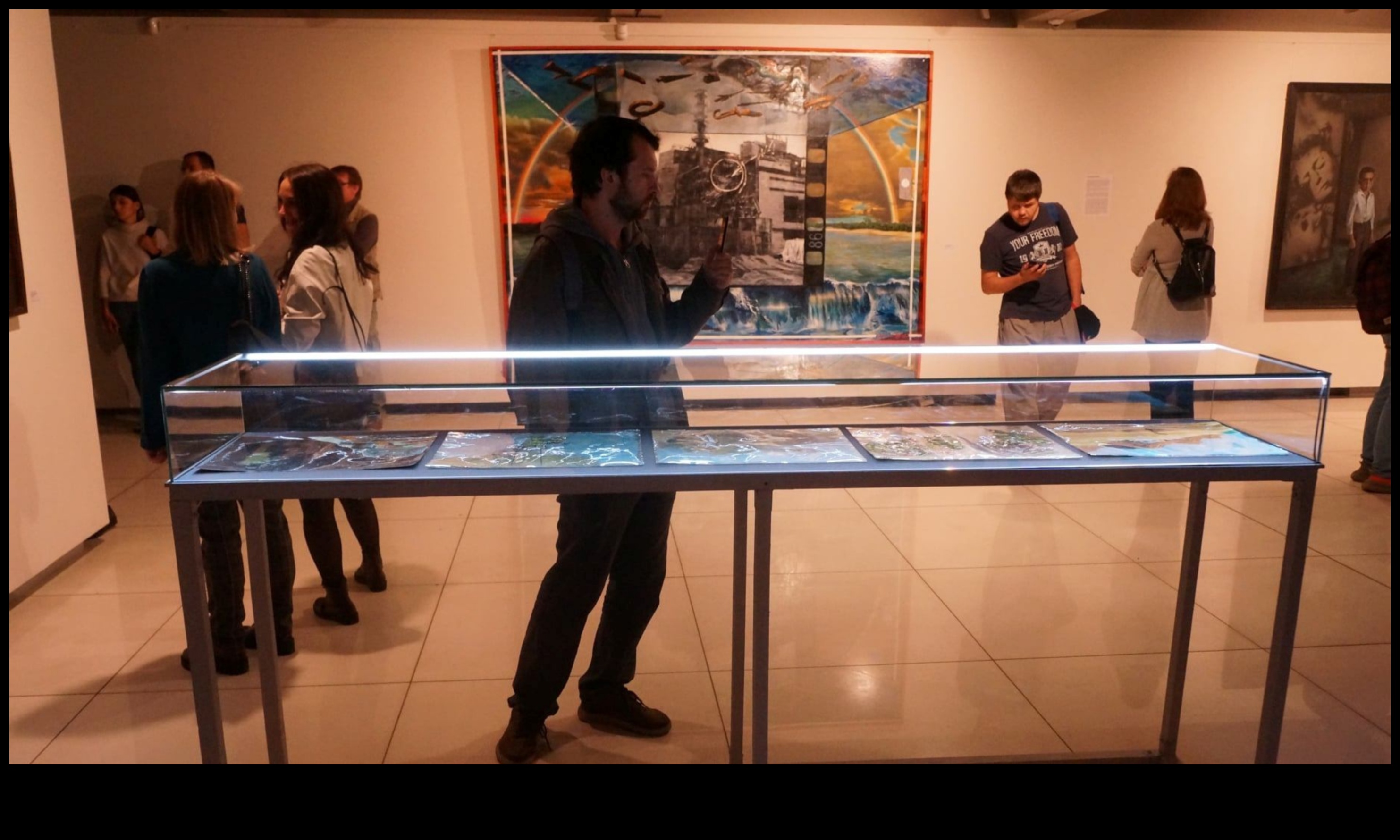 Hyperrealist Heights: Blurring Realities in Modern Art