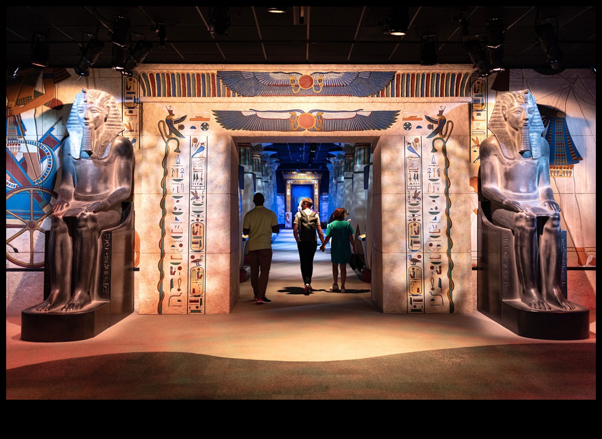 In the Halls of History A Glimpse into the World of Ancient Art 2 In the Halls of History: A Glimpse into the World of Ancient Art