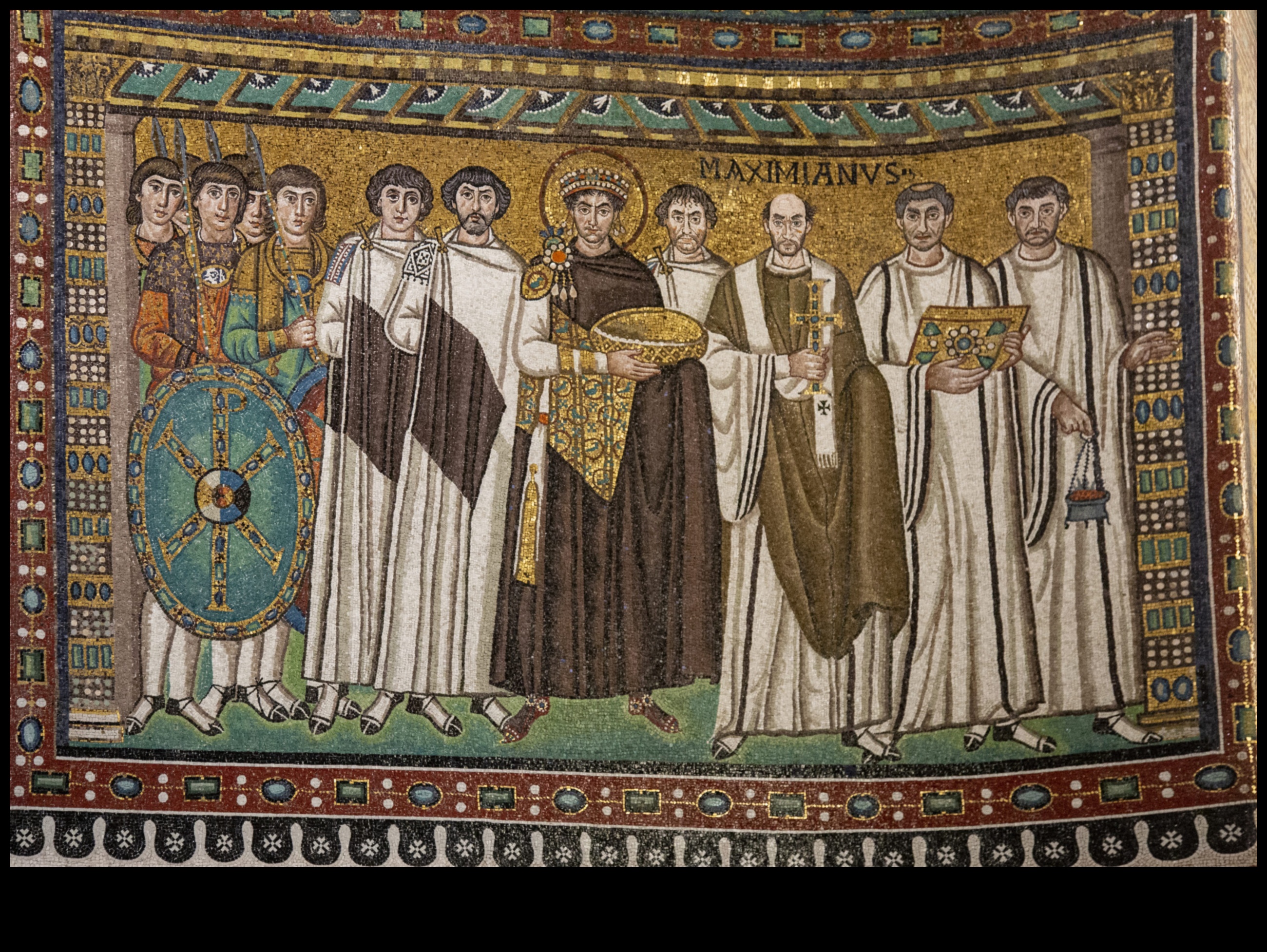 Justinian's Legacy A Golden Age of Byzantine Art 4 Justinian's Legacy: Artistic Flourishes in the Byzantine Empire