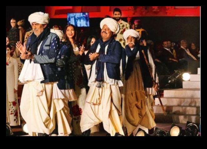 Khadi Chronicles A Living History of Handspun Cloth in Indian Art 1