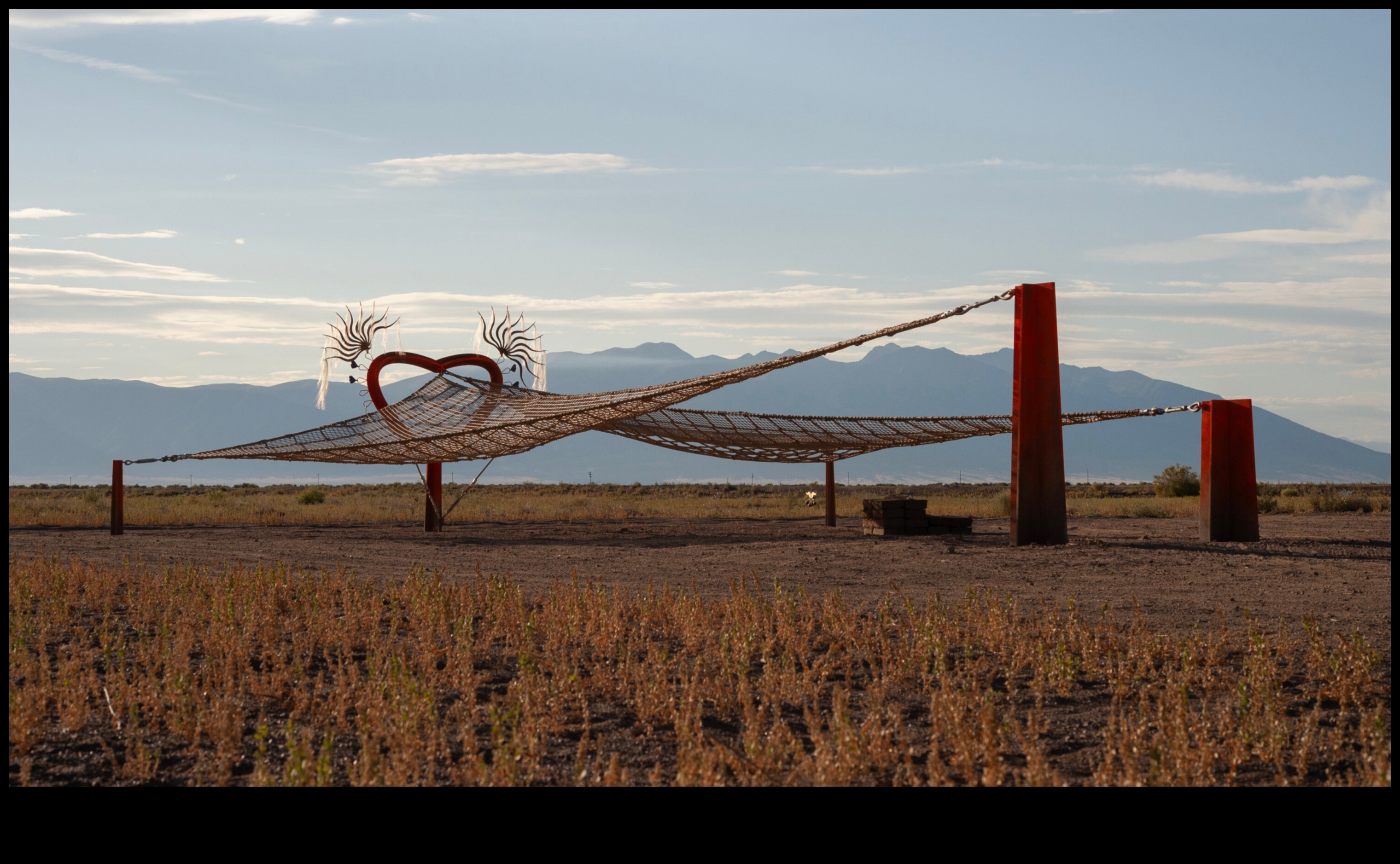 Land Art Legacy Earthworks and Environmental Sculptures That Shaped the Landscape 3 Land Art Legacy: Earthworks and Environmental Sculptures