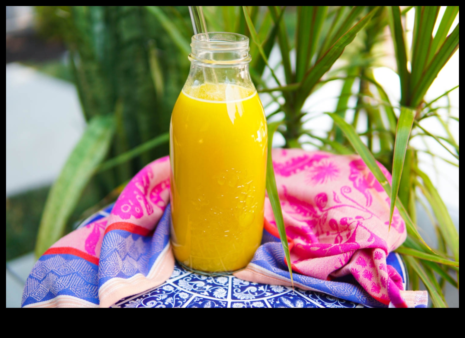 Liquid Gold: Savoring the Richness of Fresh Fruit Juices