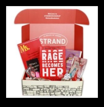 Literary Luxe: Bookish Gift Advice for the Avid Reader on Valentine's Day