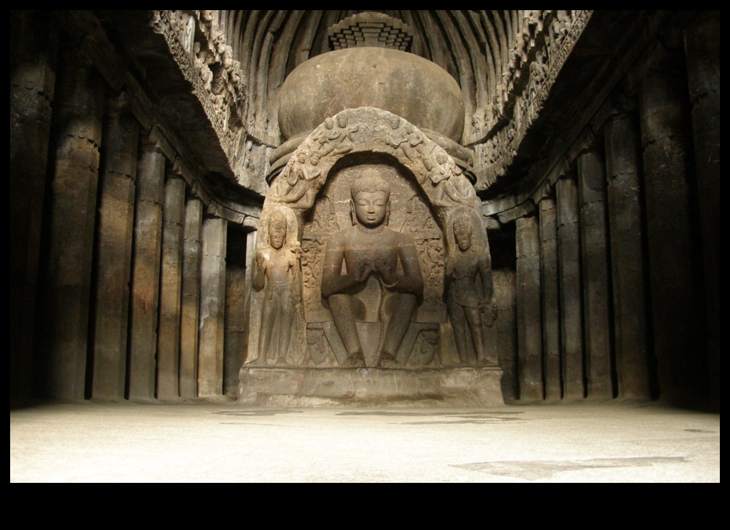 Majestic Murals of Ajanta and Ellora Caves A Visual Journey Through Ancient India 2 Majestic Murals: Ajanta and Ellora Caves of India
