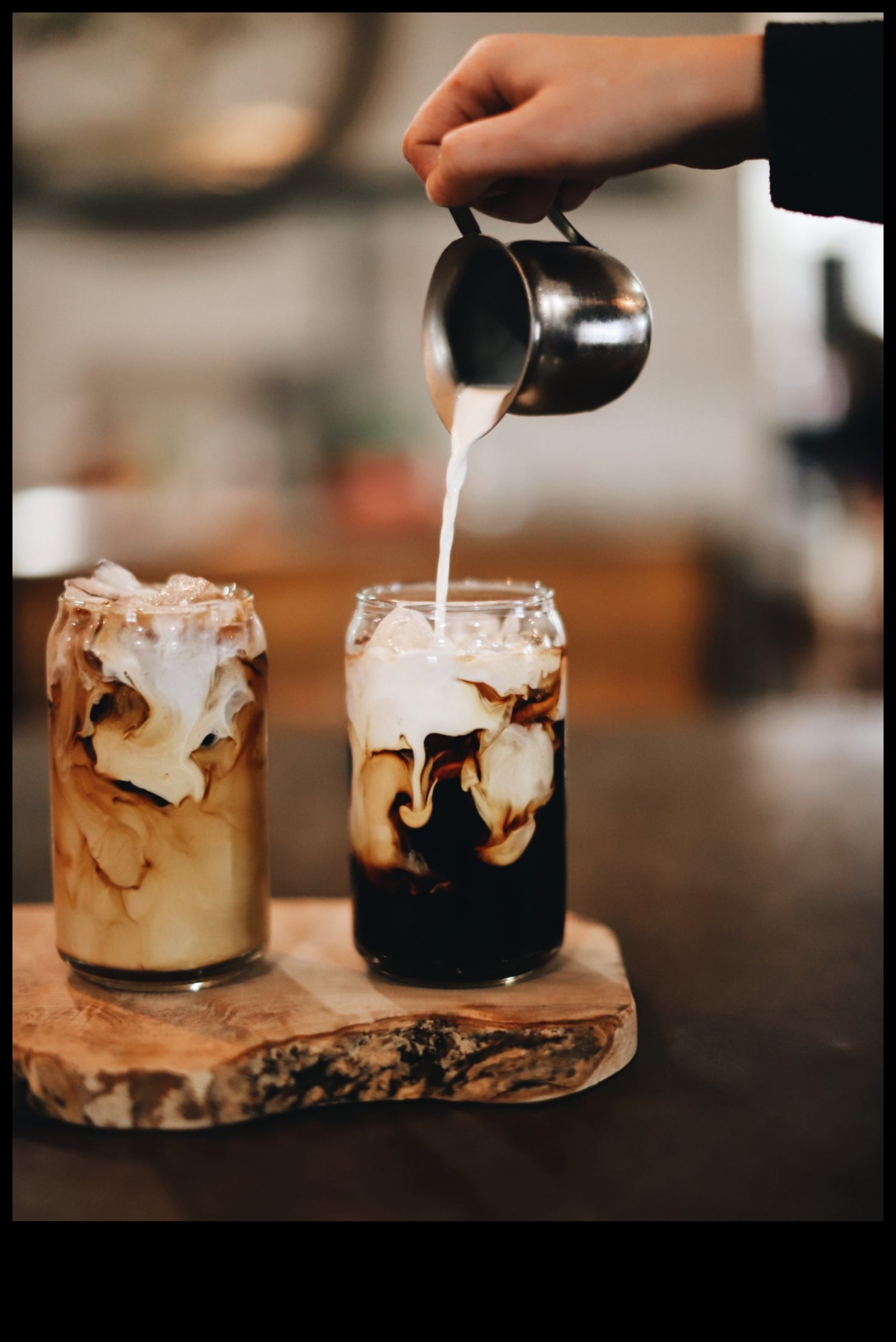 Morning Bliss A Chilled Cold Brew to Start Your Day Right 2 Morning Bliss: Enhancing Your Day with Chilled Cold Brew Sips
