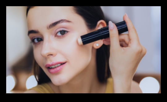 Natural Makeup for All Ages: Tips for Embracing Your Unique Beauty at Every Stage